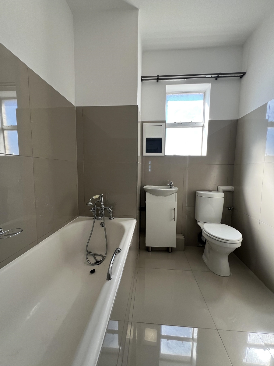 To Let 4 Bedroom Property for Rent in Van Ryneveld Western Cape